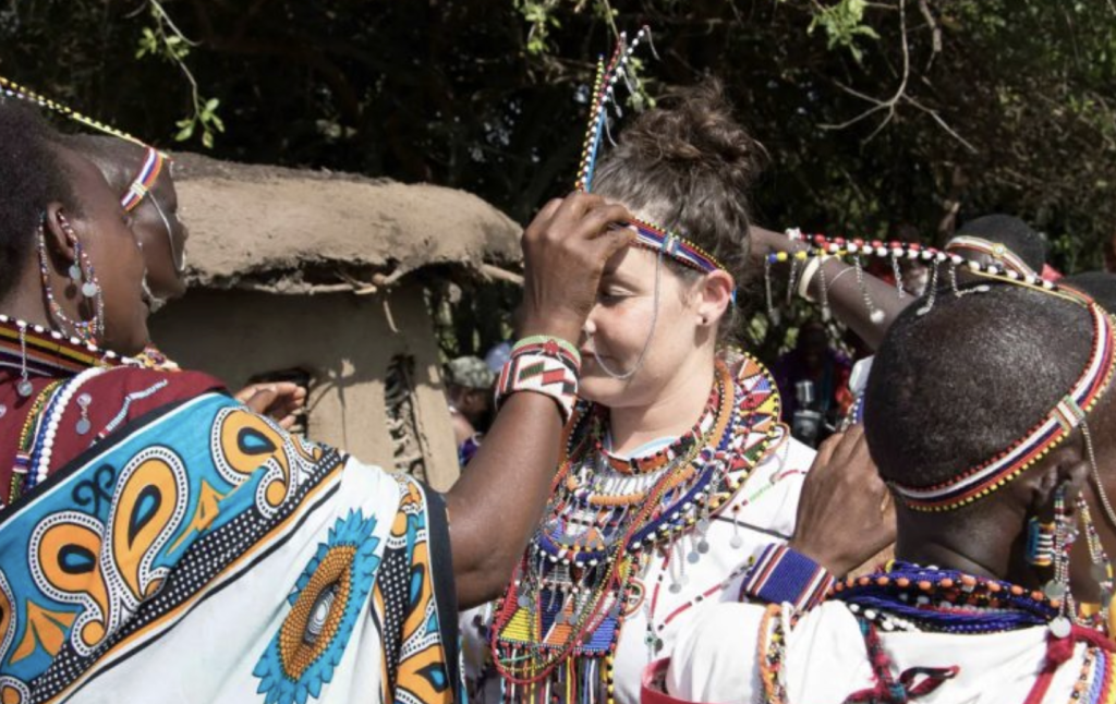 Ibhanilfa Safaris – Maasai Wedding Experience