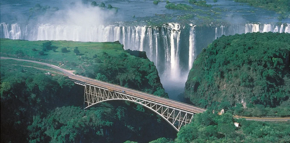 Victoria Falls and Hwange safari experience featuring spectacular waterfalls and big game wildlife in Zimbabwe